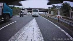 3842301 B