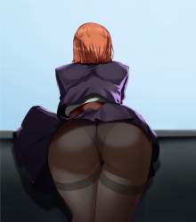 121082 B