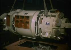 106815 B