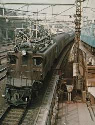 904348 B