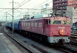 649203 B