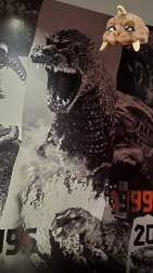 687203 B