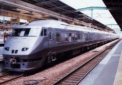 360751 B