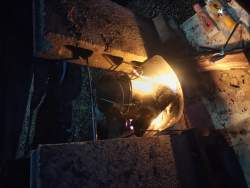 2318573 B