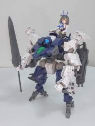 841888 B