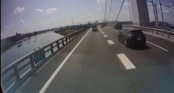 6711560 B