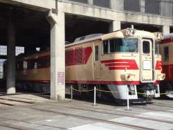 502287 B