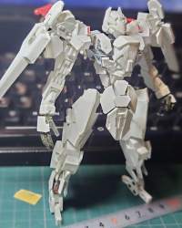 1472904 B