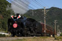 437771 B