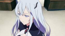 473713 B