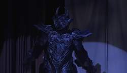 1094268 B
