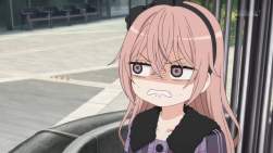 252667 B