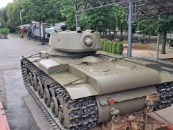 1368567 B